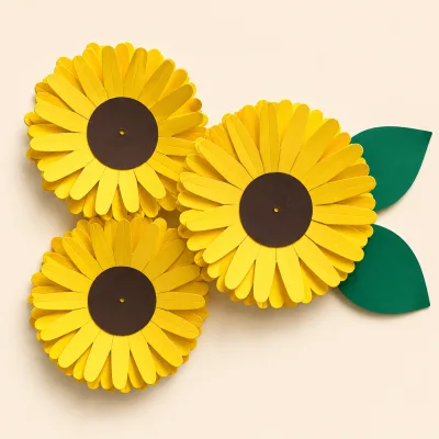 Flor de girassol em tamanho mini, pacote com 3 unidades, complemento de painel rústico.