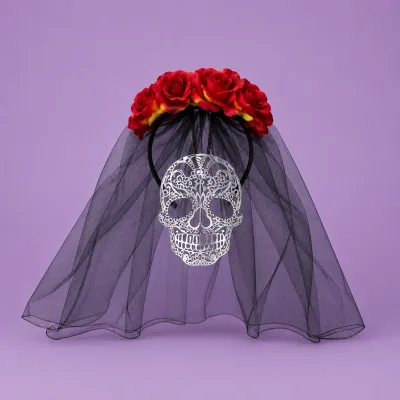 Tiara com elementos de tema mexicano
