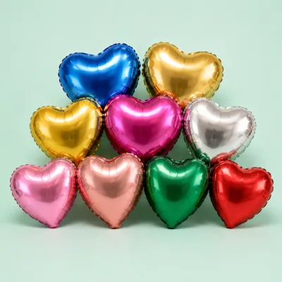Balão coração de 9 polegadas em pacote com 2 unidades, disponível em 9 cores.